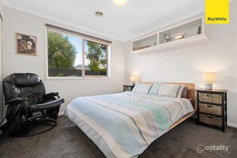 Property photo of 19 Kyneton Avenue Eynesbury VIC 3338