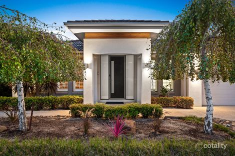 Property photo of 14 Flinders Chase Sandhurst VIC 3977