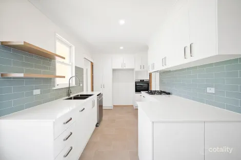 15 Albert St, Lake Illawarra, NSW 2528