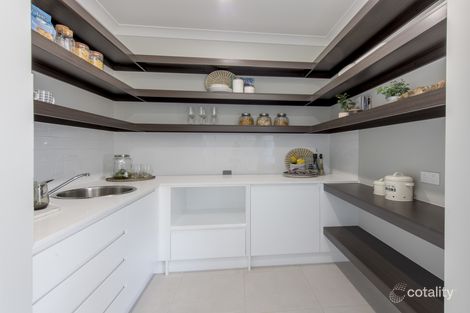 Property photo of 582 Perring Crescent Rochedale QLD 4123