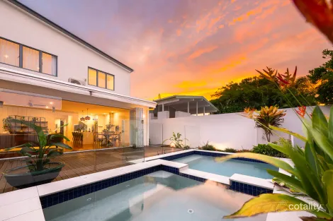 35 Alfred St, Mermaid Beach, QLD 4218