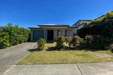 42 Hoist Ct, Augustine Heights, QLD 4300