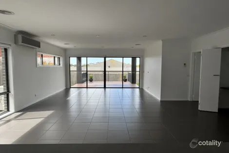 Property photo of 2/2 McClure Court Traralgon VIC 3844