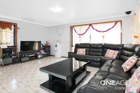 Property photo of 35 Clifton Crescent Durack QLD 4077