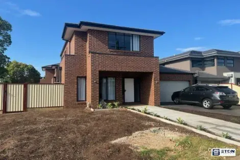 6 Pemberley Dr, Notting Hill, VIC 3168