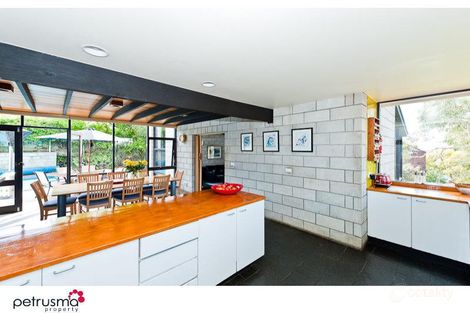 Property photo of 16 Karingal Court Taroona TAS 7053