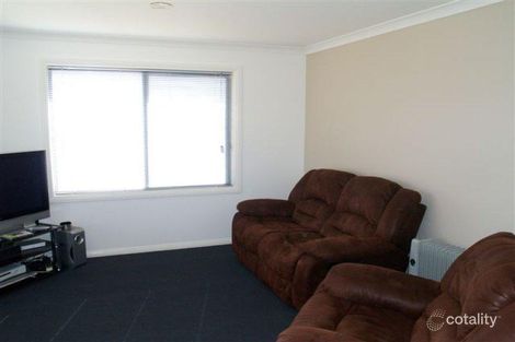 Property photo of 20 Koma Circuit Bega NSW 2550