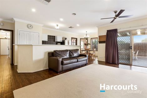Property photo of 3 Londres Way South Morang VIC 3752