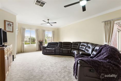 Property photo of 3 Londres Way South Morang VIC 3752
