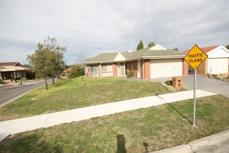 21 Applewood Dr, Knoxfield, VIC 3180