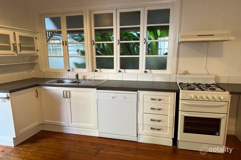 Property photo of 33 Hayward Street Paddington QLD 4064