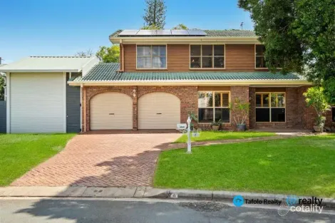 4 Seabreeze Ct, Ormiston, QLD 4160