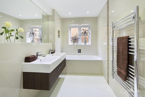Property photo of 11 Jackson Drive Drouin VIC 3818