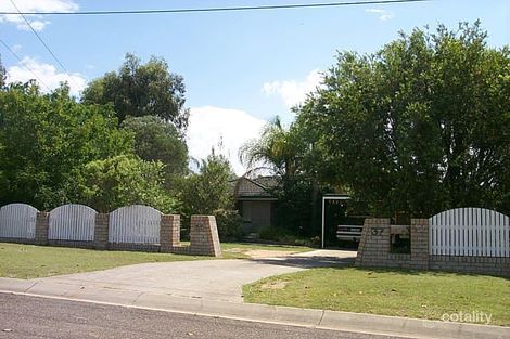 37 Blenheim Cres, Yamanto, QLD 4305