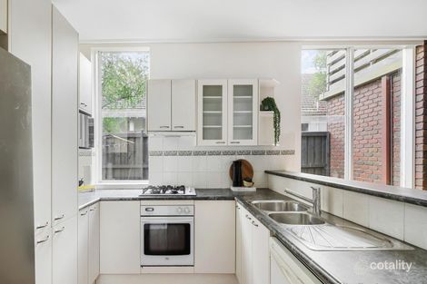 Property photo of 1/265 Barkers Road Kew VIC 3101
