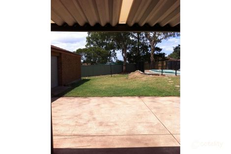 12 Charmian Pl, Rosemeadow, NSW 2560