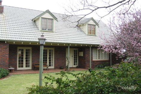 57 Waterloo Cres, Lesmurdie, WA 6076