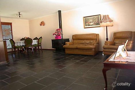 Property photo of 10 Macdonald Road Christie Downs SA 5164