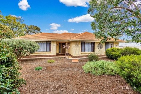 Property photo of 5 Lindsay Avenue Valley View SA 5093