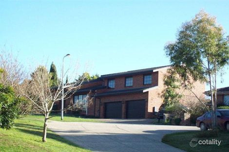 4 Briscoe Ct, Endeavour Hills, VIC 3802