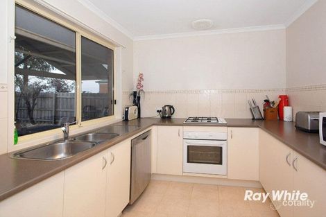 Property photo of 46 Bellbrae Crescent Cranbourne West VIC 3977