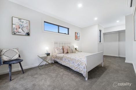 Property photo of 1/3 Adrienne Crescent Mount Waverley VIC 3149