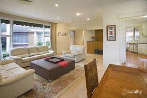 Property photo of 10 Victory Court Brighton East VIC 3187