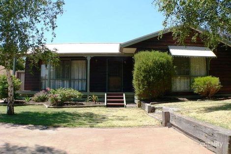 2/64 Roberts St, Frankston, VIC 3199