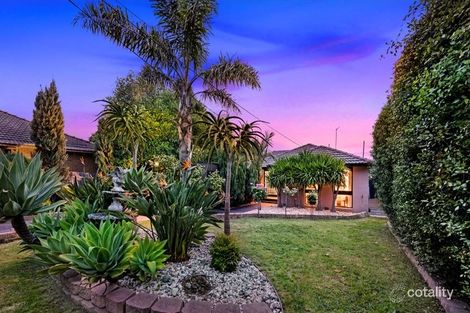 44 Stamford Cres, Rowville, VIC 3178