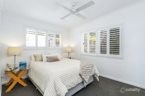 Property photo of 17 Admiralty Drive Alexandra Headland QLD 4572