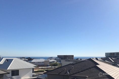 Property photo of 5 Patriot Link North Coogee WA 6163