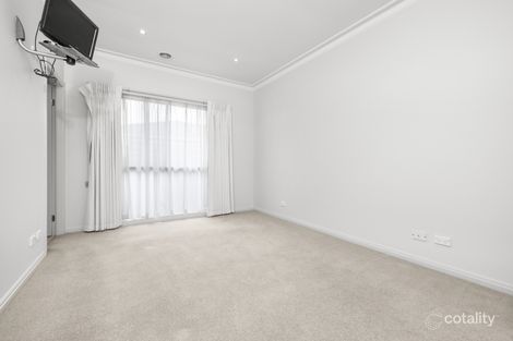Property photo of 3/2-4 Flora Grove Forest Hill VIC 3131