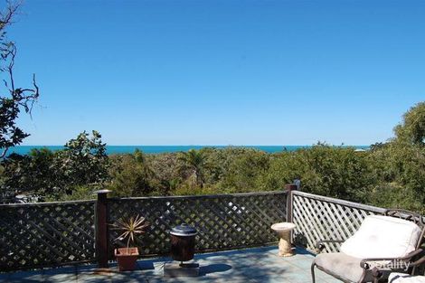 Property photo of 6 Reef Court Ilbilbie QLD 4738