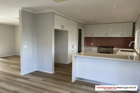 Property photo of 16 Folingsby Street Weston ACT 2611