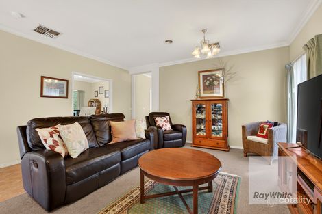 Property photo of 100 Bramble Crescent Bundoora VIC 3083