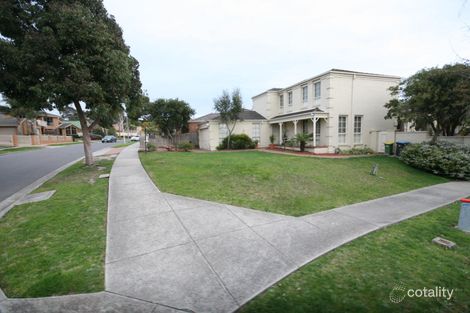 Property photo of 15 Shearer Drive Rowville VIC 3178