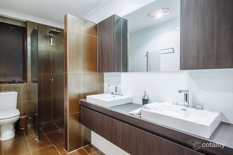 Property photo of 82 Winterfold Road Samson WA 6163