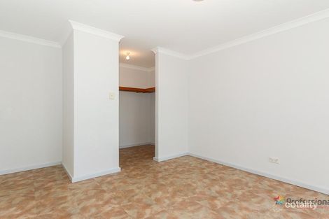 Property photo of 3 Auranzau Court Stratton WA 6056