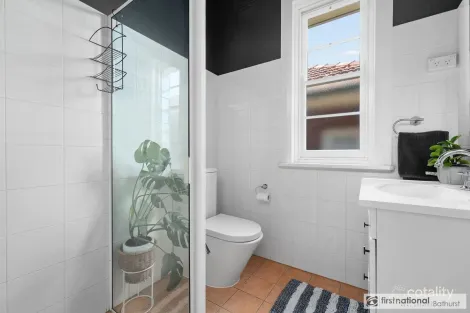 Property photo of 31 Keppel Street Bathurst NSW 2795