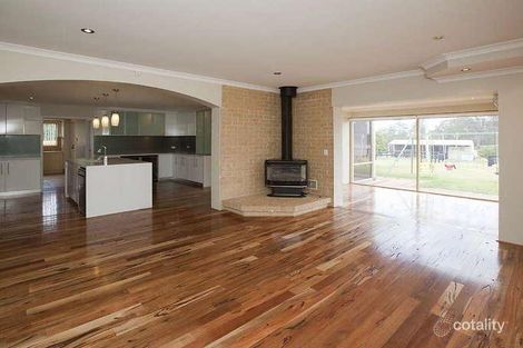 Property photo of 24 Locke View Bedfordale WA 6112
