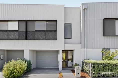 Property photo of 35 Edgar Avenue Cranbourne South VIC 3977