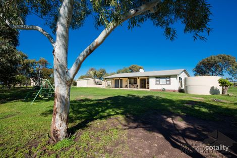 Property photo of 12 Phillips Road Greenough WA 6532