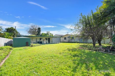Property photo of 12 Walnut Close Manoora QLD 4870
