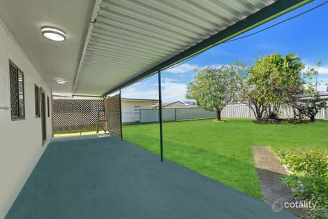Property photo of 12 Walnut Close Manoora QLD 4870