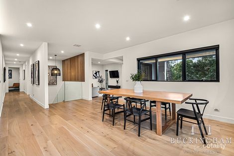 Property photo of 18 Hillcrest Road Eltham North VIC 3095