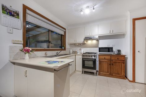 Property photo of 5 Templeton Crescent Pakenham VIC 3810