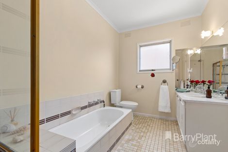 Property photo of 11 Stuart Road Lilydale VIC 3140