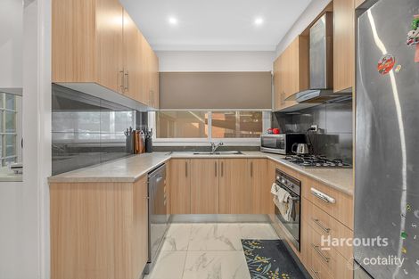 Property photo of 2 Boobyalla Street Doveton VIC 3177