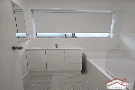 Property photo of 7 Eyre Avenue Petrie QLD 4502