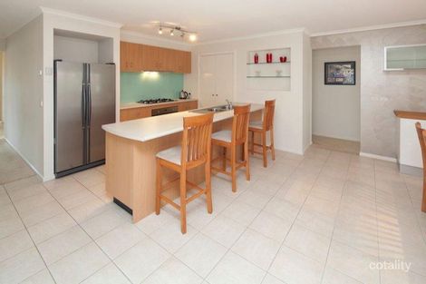 Property photo of 32 Von Nida Drive Cranbourne North VIC 3977